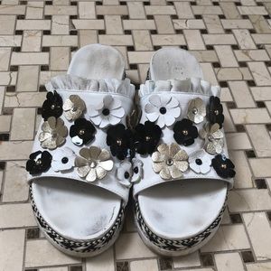 Elena platform sandals